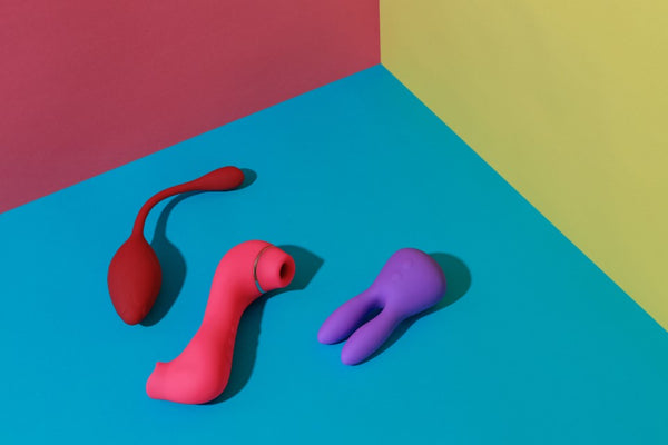 Dongs, Dildos, Cocks - How to Use Them For a Better Sex