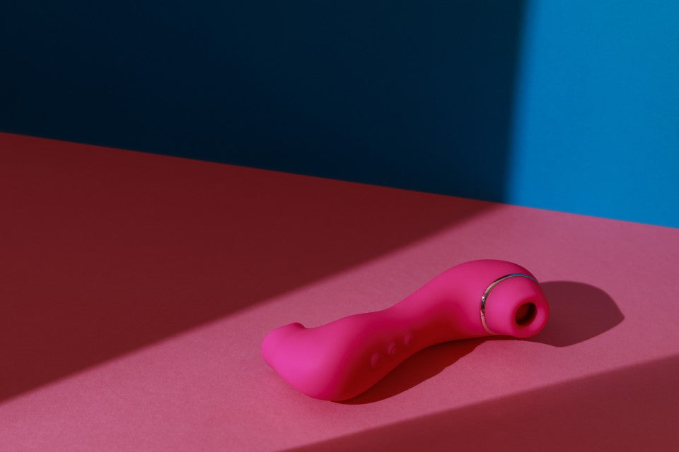 was ist ein dildo Dildo 18 cm lang, ø=5 cm weiß/rot mit Saugfuß : Amazon.de: Drogerie &  Körperpflege main image 1